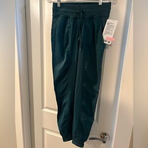 Lululemon Studio Joggers -Size 4 Brand new with tags attached